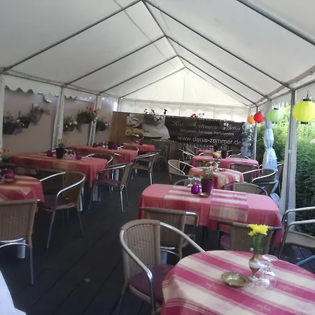 Restaurant Denis فندق