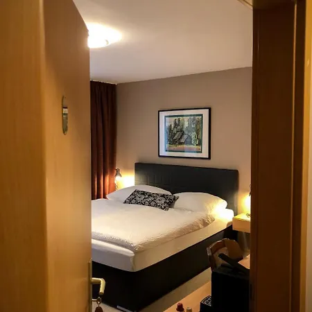 Restaurant Denis Отель